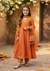 3 Pcs Girl's Dhanak Embroidered Unstitched Suit