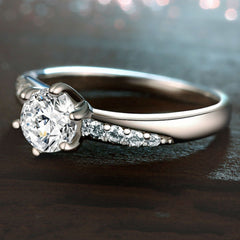 Platinum Plated Zircon Six Claw Ring for Daily Wear